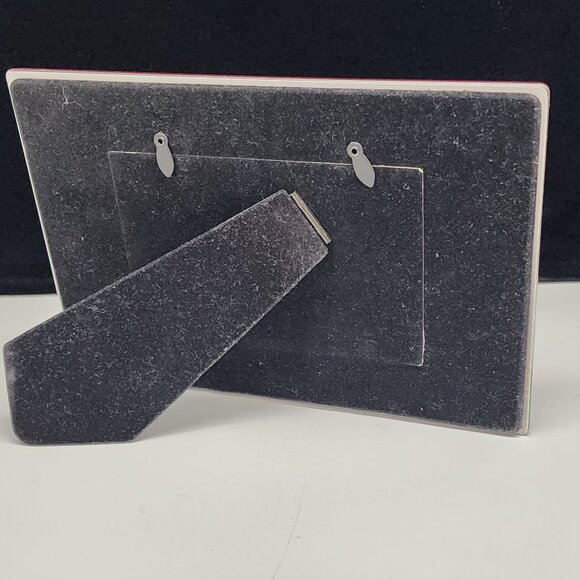 Red & White XOXO Design Glass Photo Frame 4x6 Inches Modern Display Gift - Picture 7 of 11